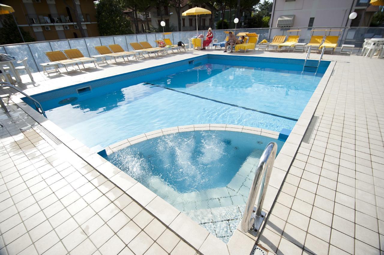 Hotel Giunchi Cervia Eksteriør bilde